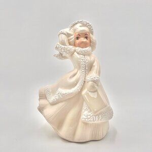 Vintage Ceramic Atlantic Mold Caroler With Tone on Tone Ivory Flowing Dress & Sc